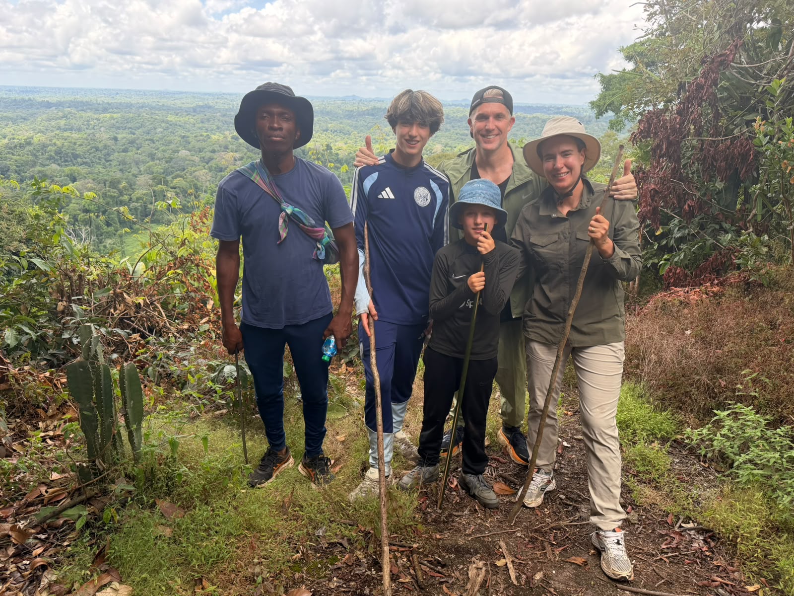 Kosindo River Lodge aan de Gran Rio in het Surinaamse binnenland bij Kajana.